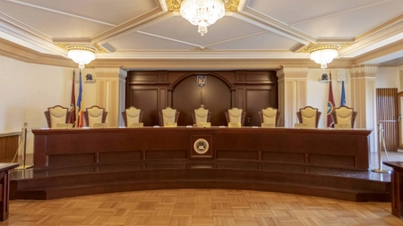 CCR a acceptat sesizarea USR referitoare la creșterile salariale a bugetarilor