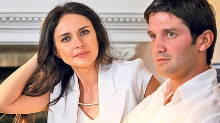 Adelina și Cristi Chivu au două fiice superbe! Natalia și Anastasia au devenit domnișoare în toată regula