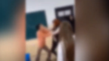 După ce două eleve s-au bătut la o școală din Iași, polițiștii au demarat activități de prevenire a bullying-ului - FOTO, VIDEO
