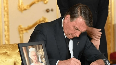Preşedintele Bolsonaro iese în evidenţă şi la înmormântarea Reginei Elisabeta a II-a: 