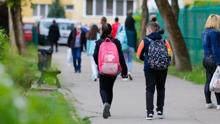 Elevii intră de vineri în vacanță. Când se întorc la școală?