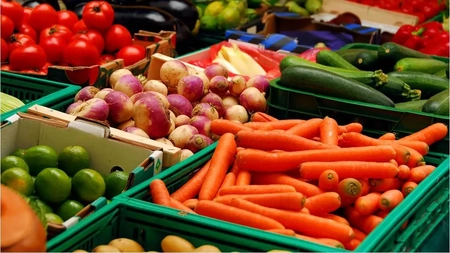 Dezastru la depozitele de legume, fructe şi cereale. ANSVSA a dat amenzi de 1.000.000 de lei