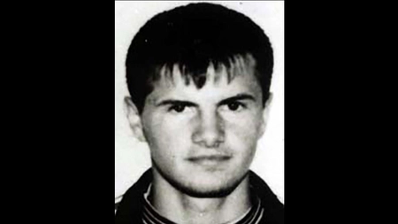 Timp de 23 de ani, un român a reușit să se ascundă de autoritățile române și cele din Marea Britanie. Acum însă va fi încarcerat vreme de cel puțin 7 ani