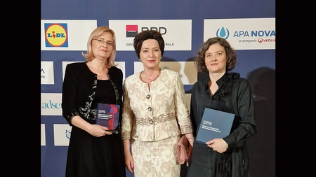 Performanţa educaţională a anului, la Iaşi. Din cei 500 de directori participanţi la Gala Premiilor pentru Directorii Anului 2022, doi laureaţi sunt ieşeni - FOTO