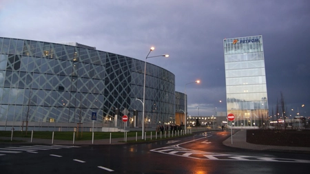 Peste 20 de tone de produs petrolier, furate de la OMV Petrom. Au fost raportate 47 de incidente de securitate