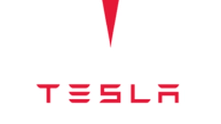 Nebunie în SUA: Tesla cheamă de urgență în service peste 300.000 de mașini cu probleme!