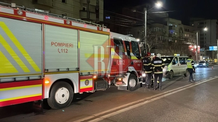 Accident rutier în municipiul Iași. Două autoturisme au intrat în coliziune - EXCLUSIV, FOTO/VIDEO, UPDATE