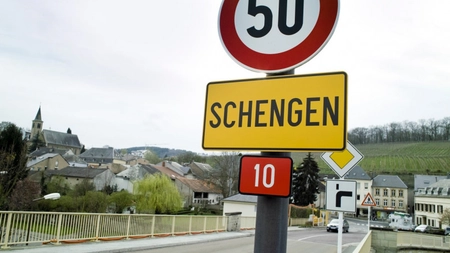 Ziua decisivă pentru aderarea României la spaţiul Schengen. A început votul Consiliului JAI - UPDATE