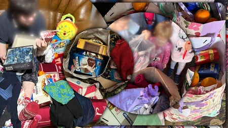 Oameni milostivi au donat, în preajma Crăciunului, daruri pentru familiile nevoiașe – FOTO