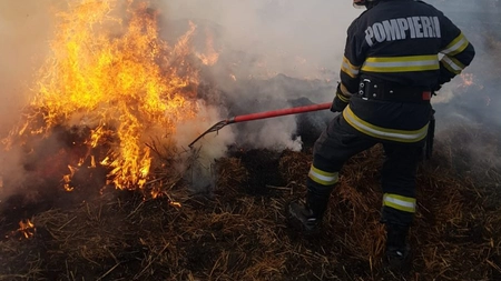 Incendiu în localitatea Fântânele, comuna Andrieșeni
