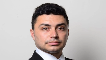 Cine este profesorul bătăuș Marian Curmei. Fost vicepreședinte USR Iași, exclus din partid