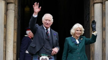 Coroana pe care o va purta Camilla la ceremonia lui Charles nu va fi unicat. Familia Regală a refuzat să mai dea comandă de una nouă