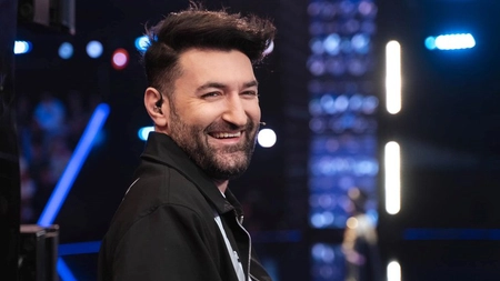 Smiley se mută în SUA pentru o perioadă. Care este motivul