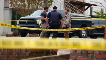 Cinci persoane, inclusiv un copil în vârstă de opt ani, ucise apropiere de Houston, în Texas. Suspectul, un mexican, este fugar