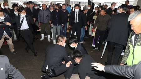 Bărbat de 24 de ani, arestat după atentatul cu bombă fumigenă din timpul discursului premierului Japoniei - VIDEO