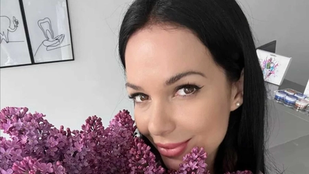 Deea Maxer nu mai locuiește singură după divorț. Artista avea nevoie de ajutor cu copiii