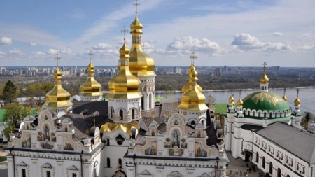 SBU l-a arestat pe stareţul mânăstirii Pecerska din Kiev. Ce acuzații i se aduc