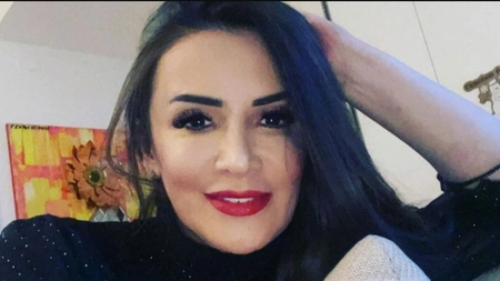 Mara Bănică, surprinsă în costum de baie! Cum arată jurnalista după două nașteri