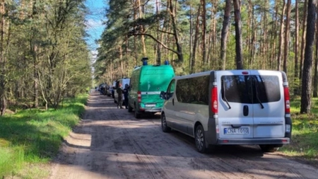 Alertă în Polonia: Un 'obiect militar necunoscut' a fost găsit într-o pădure la sute de km de granița cu Ucraina