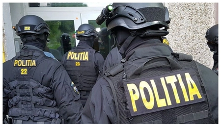 Percheziții în București. Persoanele bănuite ar fi falsificat şi ar fi oferit altor oameni certificate de încadrare în grad de handicap