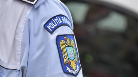 Percheziții DNA la Poliția Capitalei. Procurorii au verificat fișetele polițiștilor prinși în flagrant