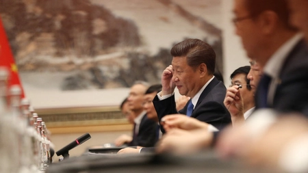 Zelenski anunță că a vorbit cu președintele chinez Xi Jinping. China va trimite un emisar special în Ucraina pentru a discuta „soluționarea politică a crizei”