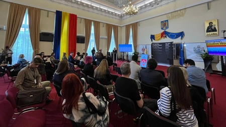 Romanian Creative Week, evenimentul care reunește cele mai multe industrii creative, începe pe 19 mai. Ieșenii vor avea parte de film, muzică, new media, arte performative, meșteșuguri, design, arhitectură, advertising, modă și gaming