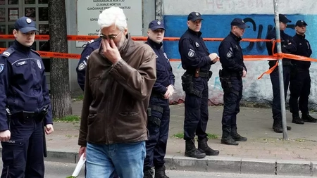 Mama elevului în vârstă de 13 ani care a ucis 9 persoane a fost arestată, după ce și tatăl acestuia a fost reținut