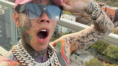Rapperul 6ix9ine, imagini de senzație la Costinești. Ce a mâncat acesta