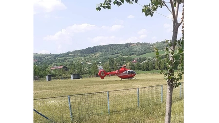 Accident rutier în județul Iași. Un pieton ar fi fost acroșat de un autoturism la Răducăneni - EXCLUSIV, FOTO, UPDATE