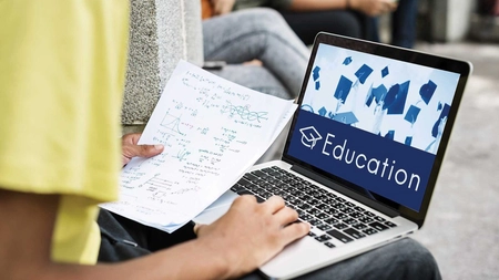 Conferința regională „Educația digitală – realități și perspective”