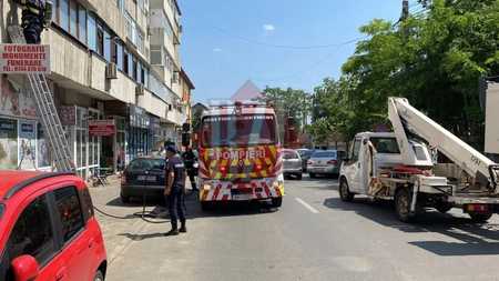 Incendiu la apartamentul avocatului Potomeanu Gheorghe - GALERIE FOTO, VIDEO, UPDATE