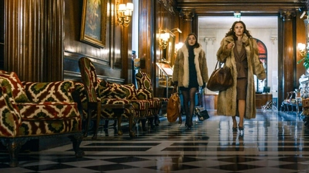 Fetele ce lucrau pentru renumitul bordel al lui Madame Claude erau angajate pe baza unui test de cultură generală