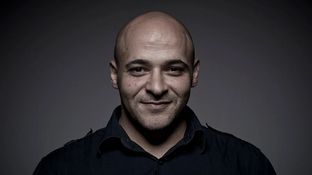 Doliu în lumea filmului. Mike Batayeh a murit în somn la vârsta de 52 ani