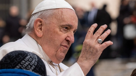 Papa Francisc a trecut cu bine peste intervenția medicală: 