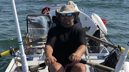 Primele imagini cu sportivul Alex Dumbravă după ce a fost salvat din Marea Neagră. De ce a refuzat ajutorul bulgarilor și turcilor - VIDEO