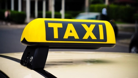 Cum să știi dacă o mașină a fost folosită în regim taxi: aceste modele și culori vă pot oferi un indiciu