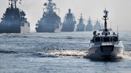 Flota rusă de la Marea Neagră se poziţionează pentru blocada porturilor ucrainene