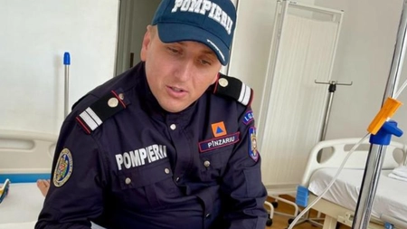 Un pompier vizitează zilnic un băiat de 10 ani internat la Chirurgie