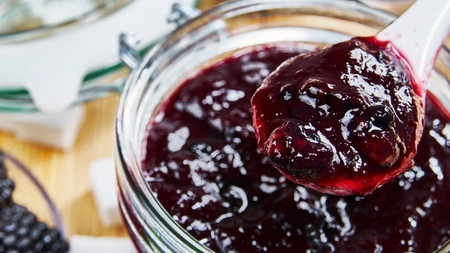 Rețeta perfectă pentru un gem de mure ca la mama acasă. Cum să pregătești deliciul fără semințe