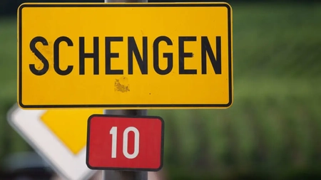 România discută cu Austria pe tema aderării la Spaţiul Schengen. Luminiţa Odobescu: „Avem sprijinul mai multor state”