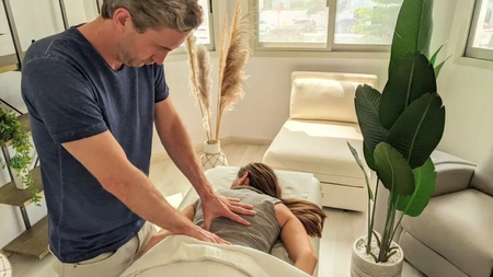 Este terapia Bowen o păcăleală? Ce efecte au fost semnalate
