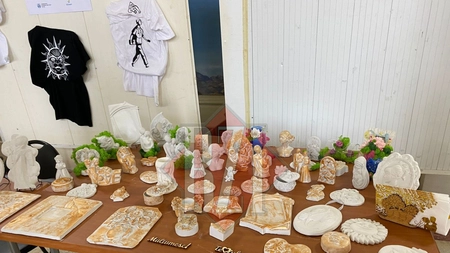 Târg de promovare a afacerilor înființate de către studenți cu ajutorul fondurilor europene, la UAIC Iași - FOTO