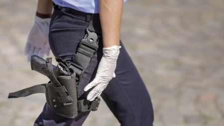 Un polițist de 21 de ani din Timișoara s-a împușcat în față din greșeală cu arma din dotare