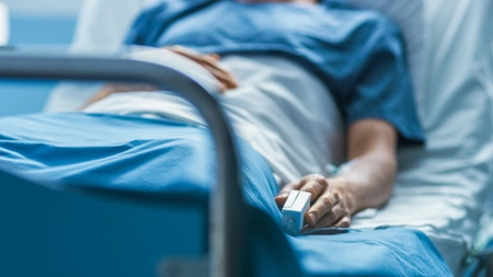 Poliţist din Piteşti, în comă după ce a fost lovit de un tânăr. Agresorul a fost reţinut