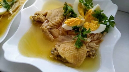 Piftie de cocoș. Rețeta bunicii pentru un preparat delicios
