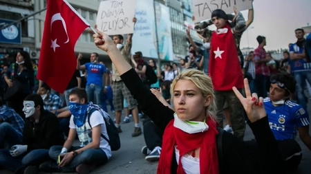 Proteste masive în Ankara. Antony Blinken: „Lucrăm pentru a trimite ajutor umanitar. Progresul nu e vizibil, dar se lucrează” - FOTO