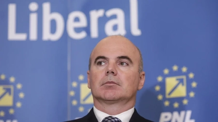 Rareș Bogdan spune că devine „din ce în ce mai insuportabil” pentru PNL să guverneze alături de PSD: „Ori ne lăsăm de politică și ne ducem să cultivăm pătrunjel”