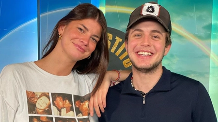 Ipostaza romantică în care s-au afișat Laura Giurcanu și Aris Eram. Cum s-au fotografiat cei doi