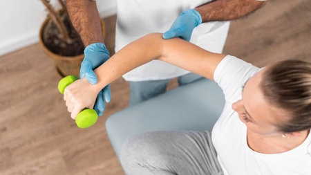 Factorii care favorizează apariţia traumatismelor sportive și ce poți face pentru a preveni accidentările